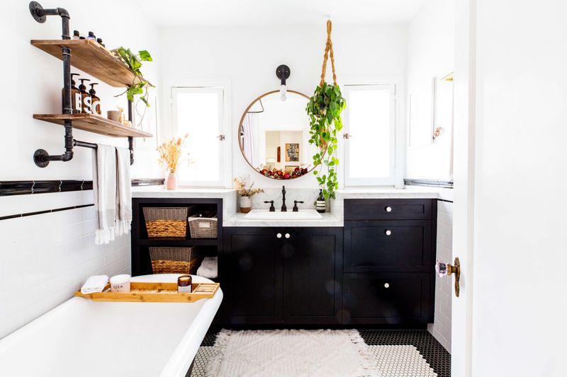 Storage Baskets That Hide The Mess