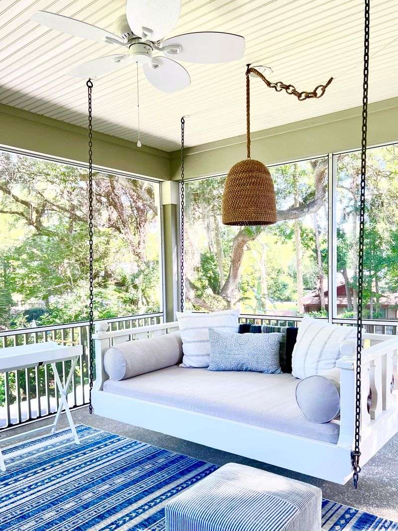 Swing Chair Seating
