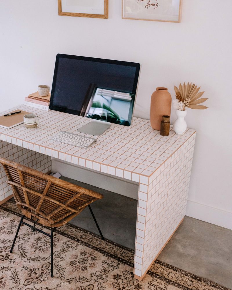 Workstation Tables