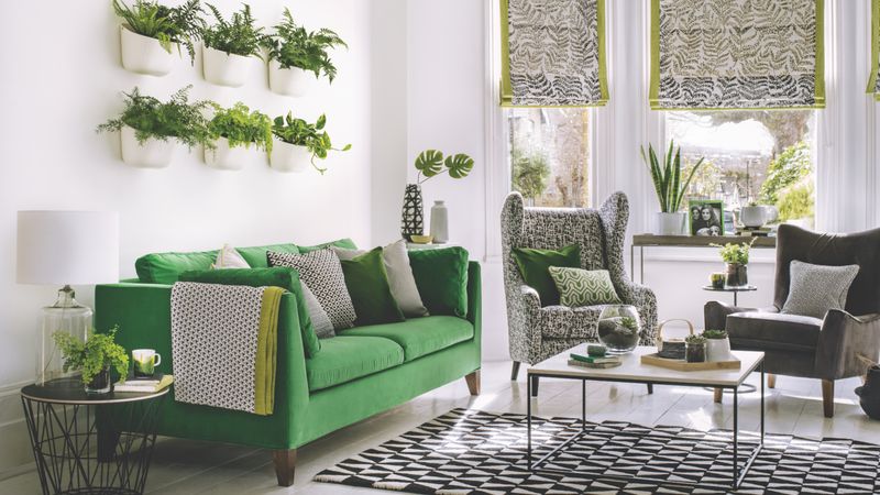 Plants in the Corners Only