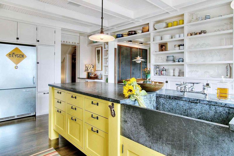 Soapstone Sink Surround