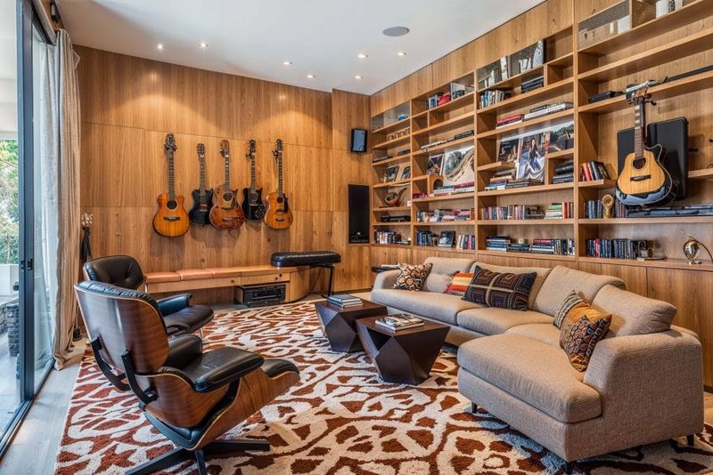 Teenage Hangout Space