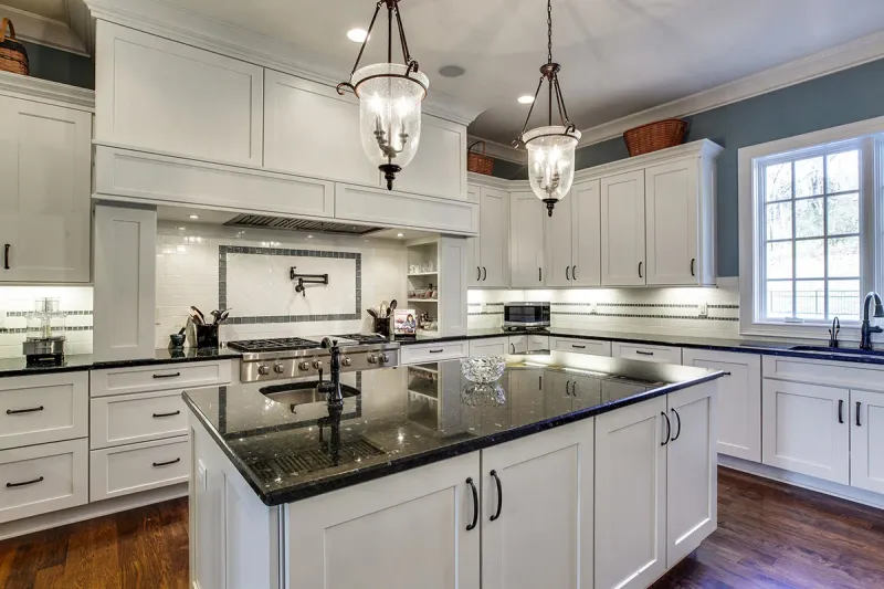 Shaker Cabinets Never Truly Went Away