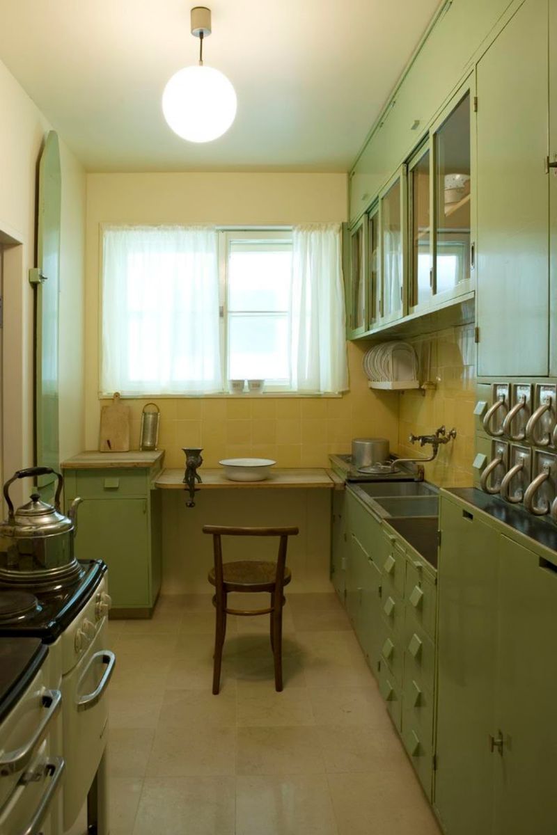 Closed-Off Kitchens