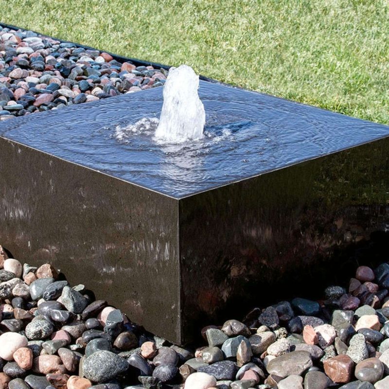 Modern cube fountains