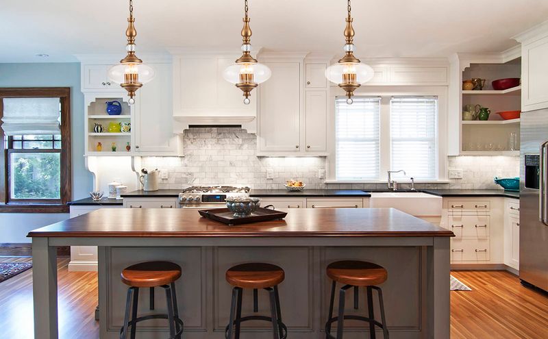 Opt for Vintage-Inspired Lighting