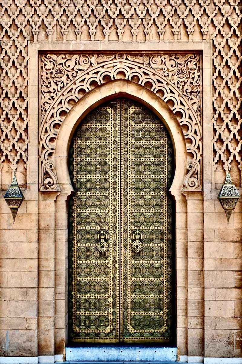 Keyhole Doorways With Purpose