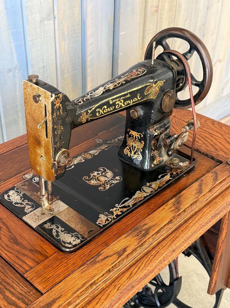 Vintage Sewing Machines
