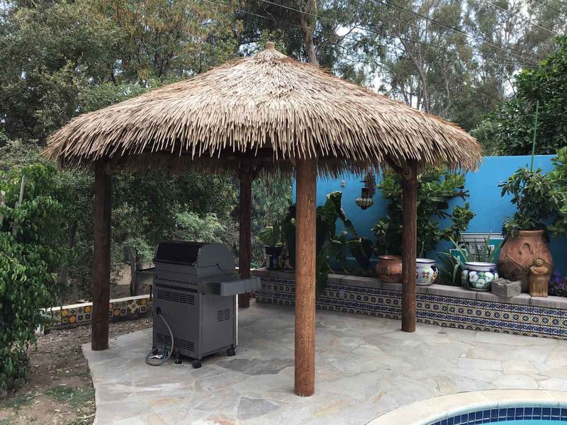 Thatched Roof Tropical BBQ Hut