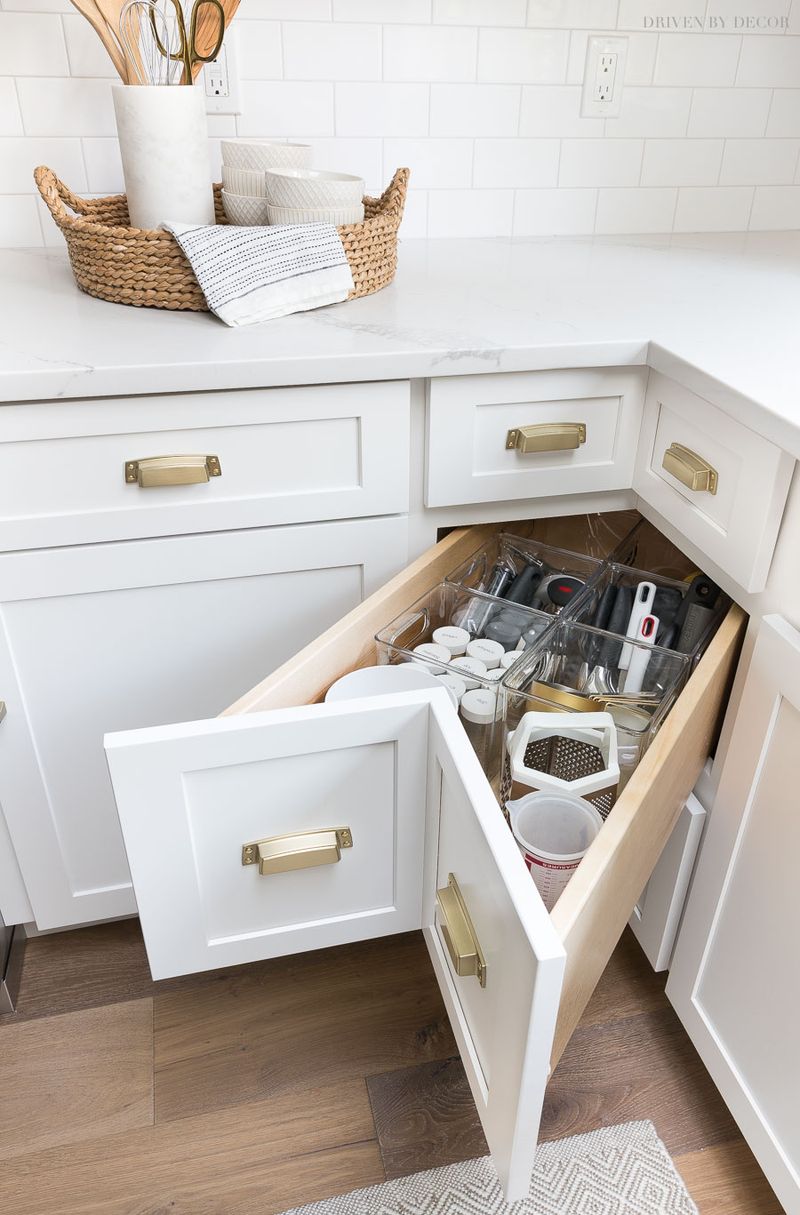 Corner Drawers With Custom Dividers