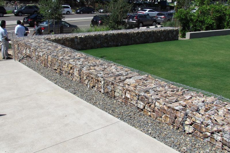 Modern Driveway Border