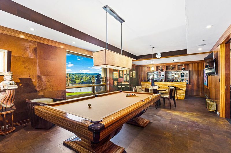 Entertaining Room