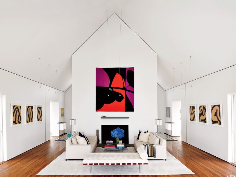 Hang Tapestries Or Large Fabric Art
