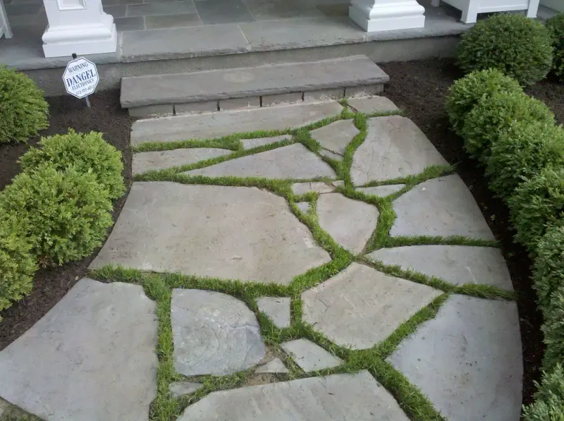 Make Stepping Stones From Broken Concrete