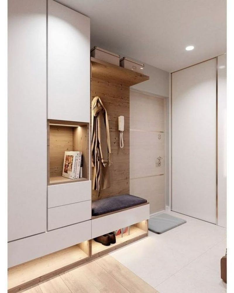 Neat Entryway