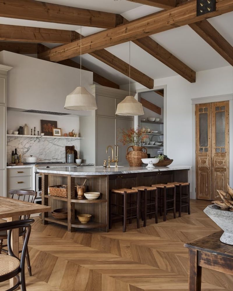 Honey-Toned Wood for Farmhouse Warmth