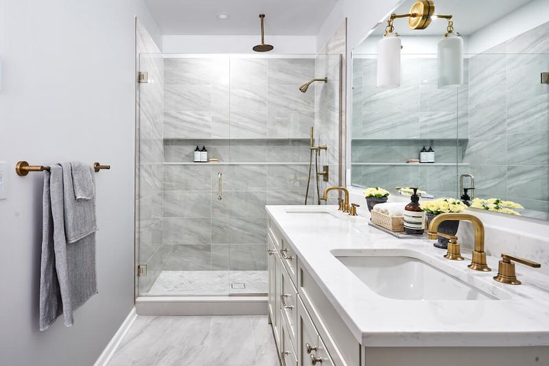 Updated Bathroom Fixtures