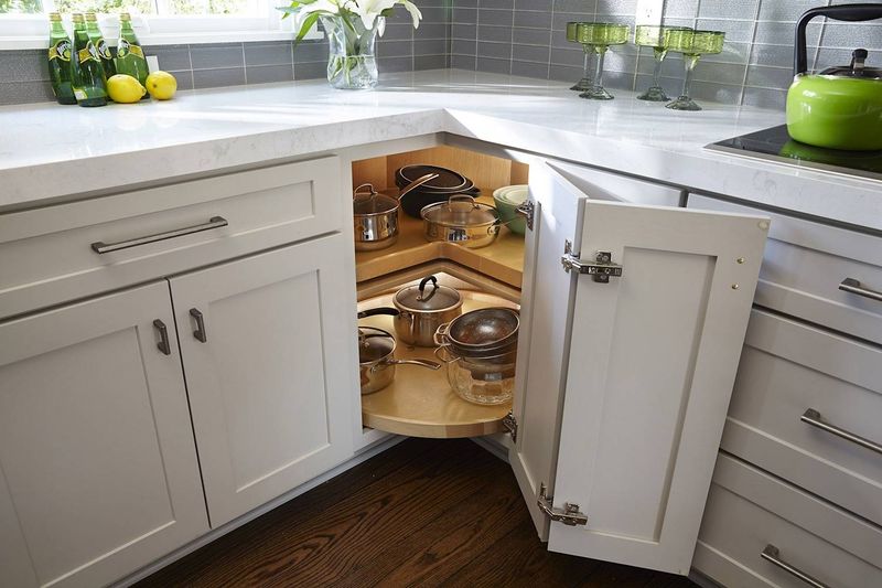 Lazy Susans Make Corner Spaces Functional