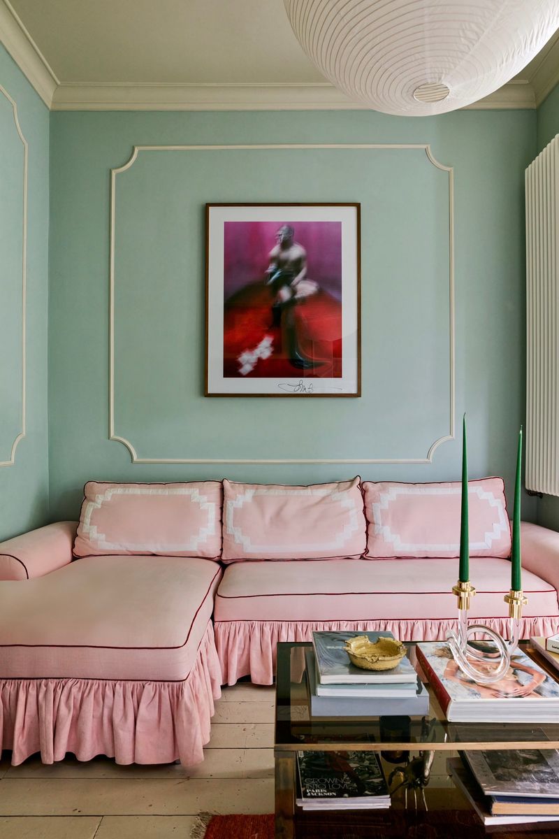 Makes small rooms feel more complete