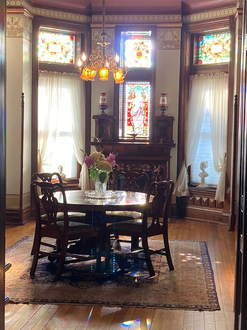 Breakfast Nook