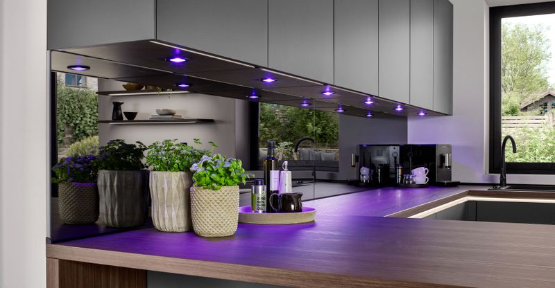 AI-Powered Mood Lighting That Judges Your Cooking
