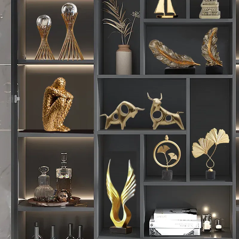 Sculptural Accent Pieces