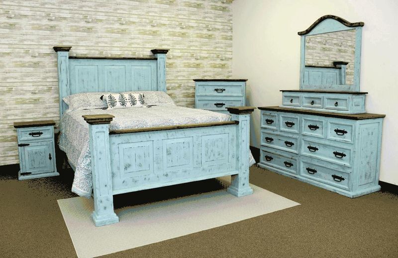 Rustic Aqua Retreat