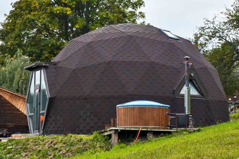 Geodesic Dome Houses 