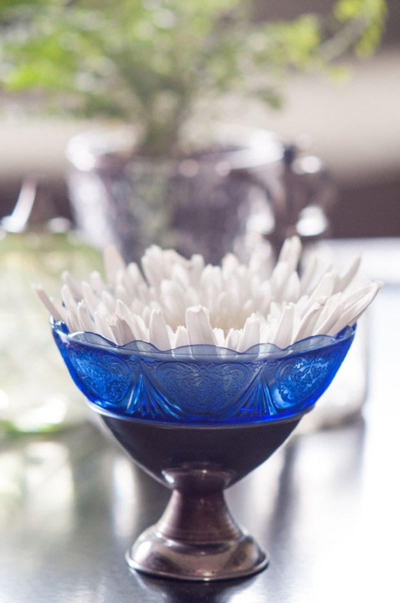 Depression glass in rare colors