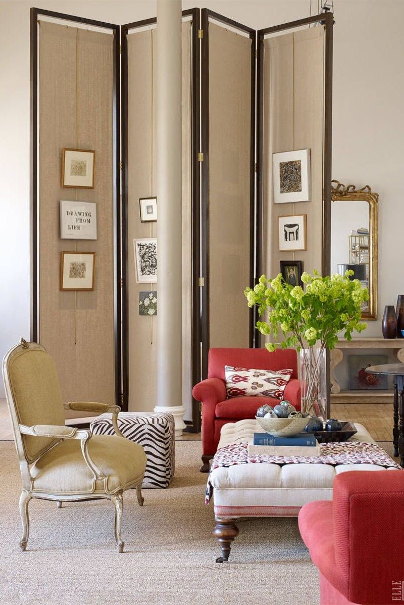 On freestanding room dividers
