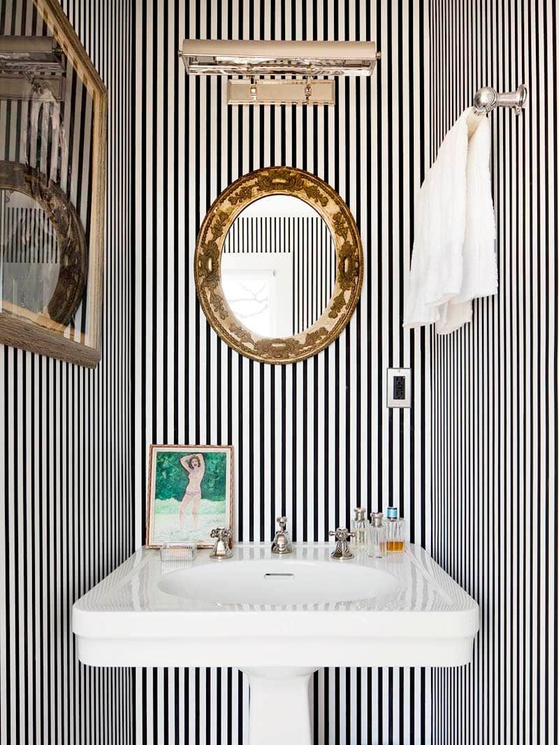 Striped Walls That Add Height And Drama