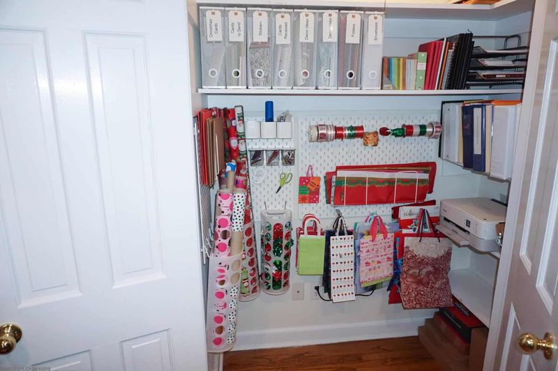 Gift Wrapping Station