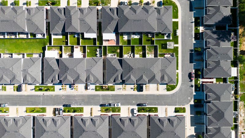 Homes In HOA Communities With Strict Rules
