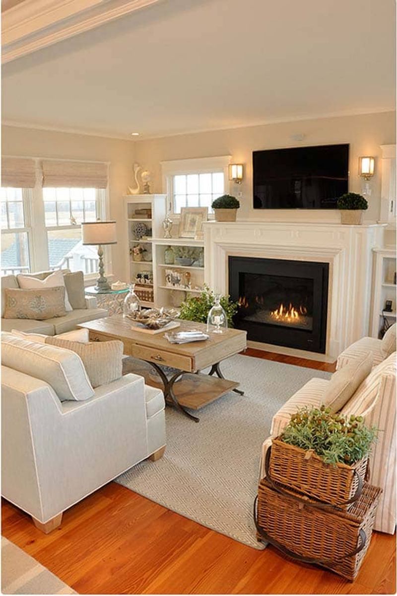 Choose a Neutral Color Palette