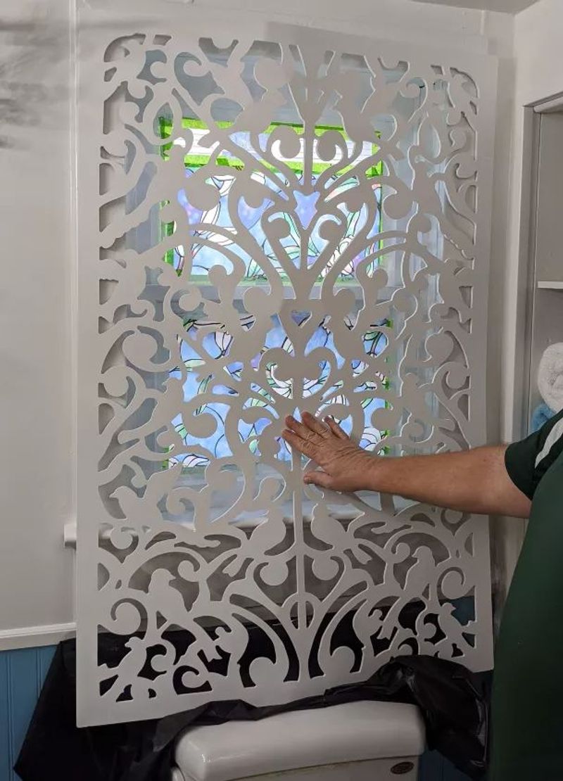 Create Privacy With Decorative Screens