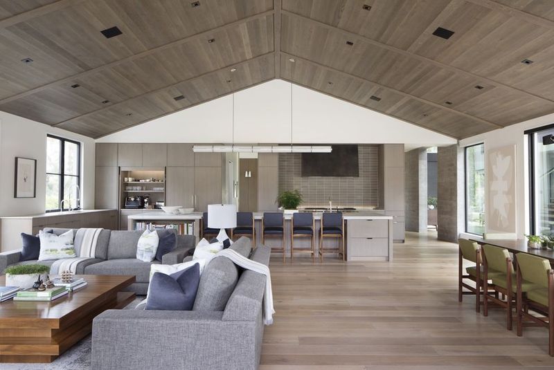 Open Floor Plans Without Designated Storage Zones