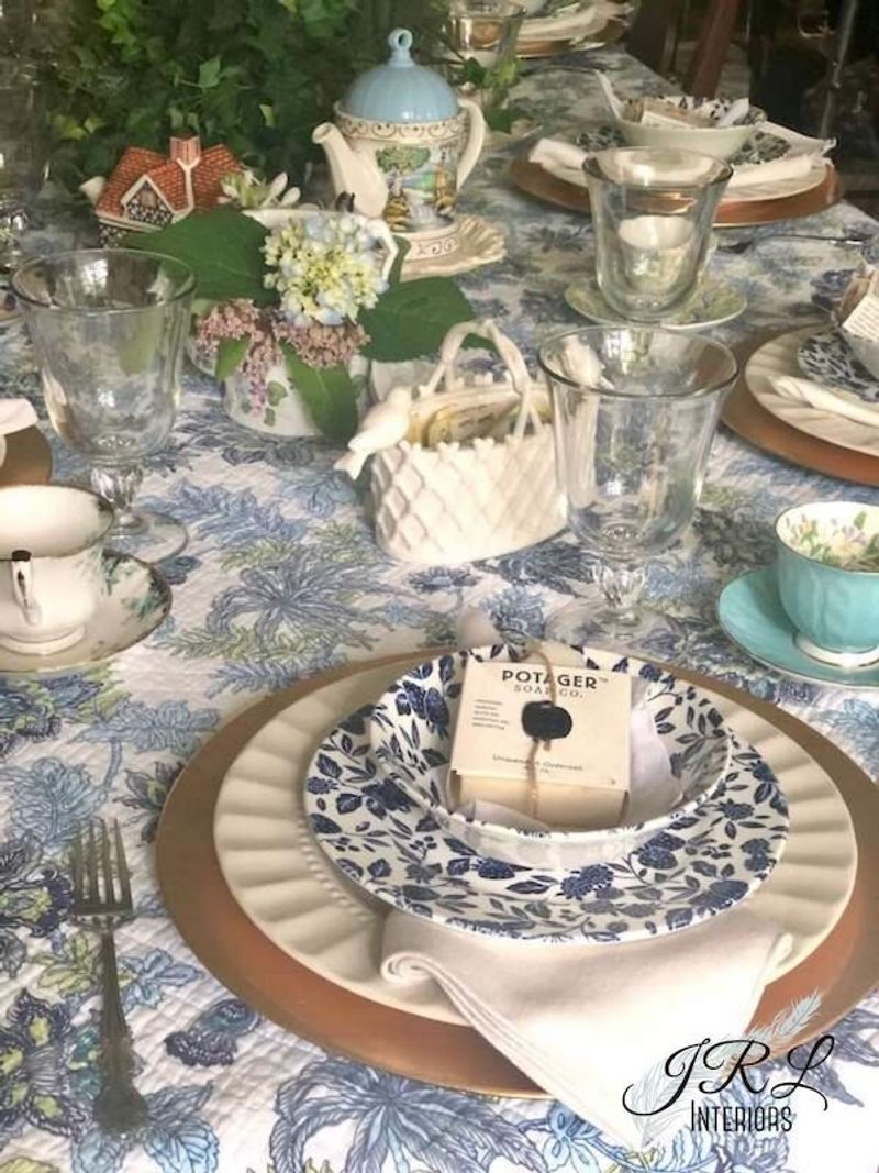 Mixing Grandma's China with Modern Tableware