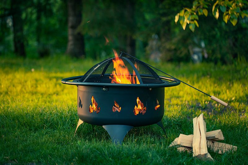 Outdoor Wood-Burning Fire Pits