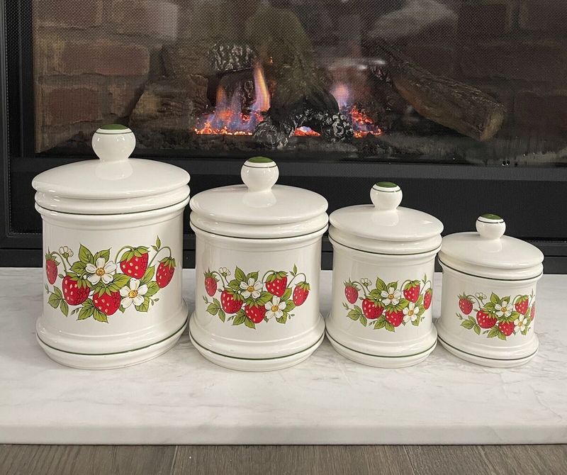 Retro Kitchen Canisters