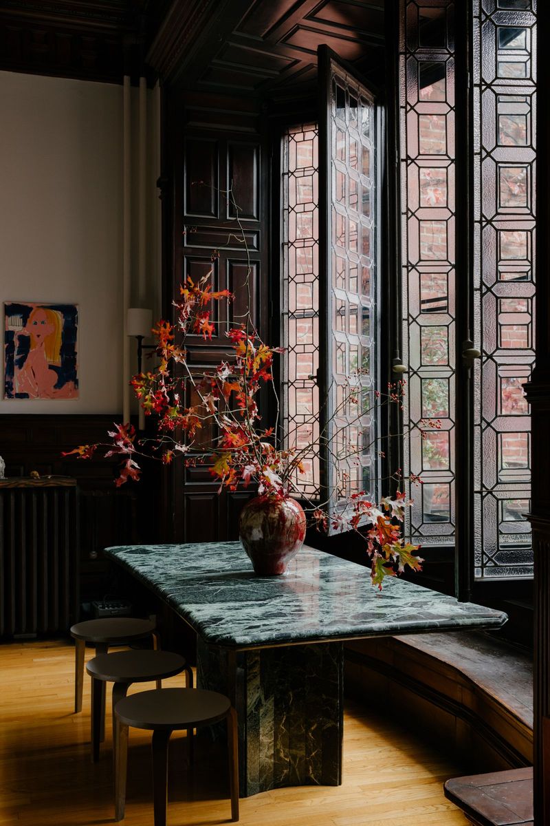 A Moment of Stillness Framed in Marble and Glass