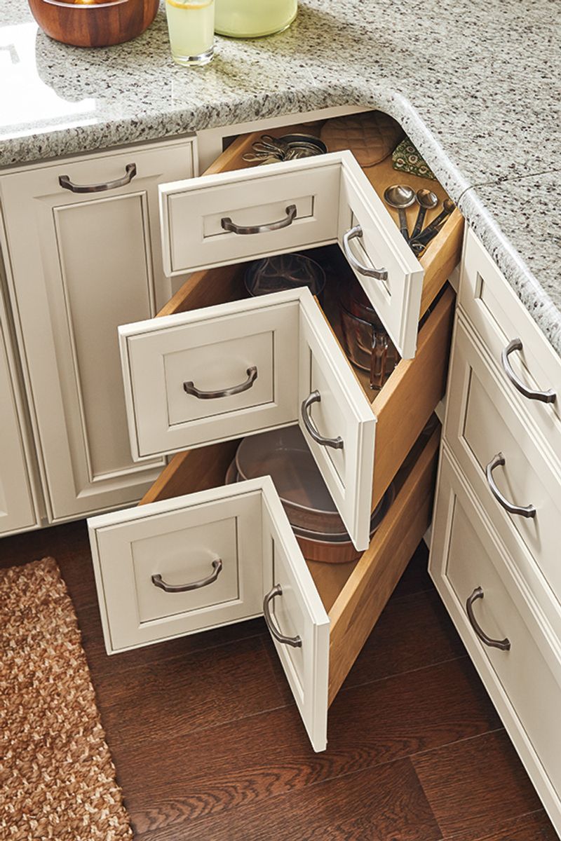 Pull-Out Corner Drawers
