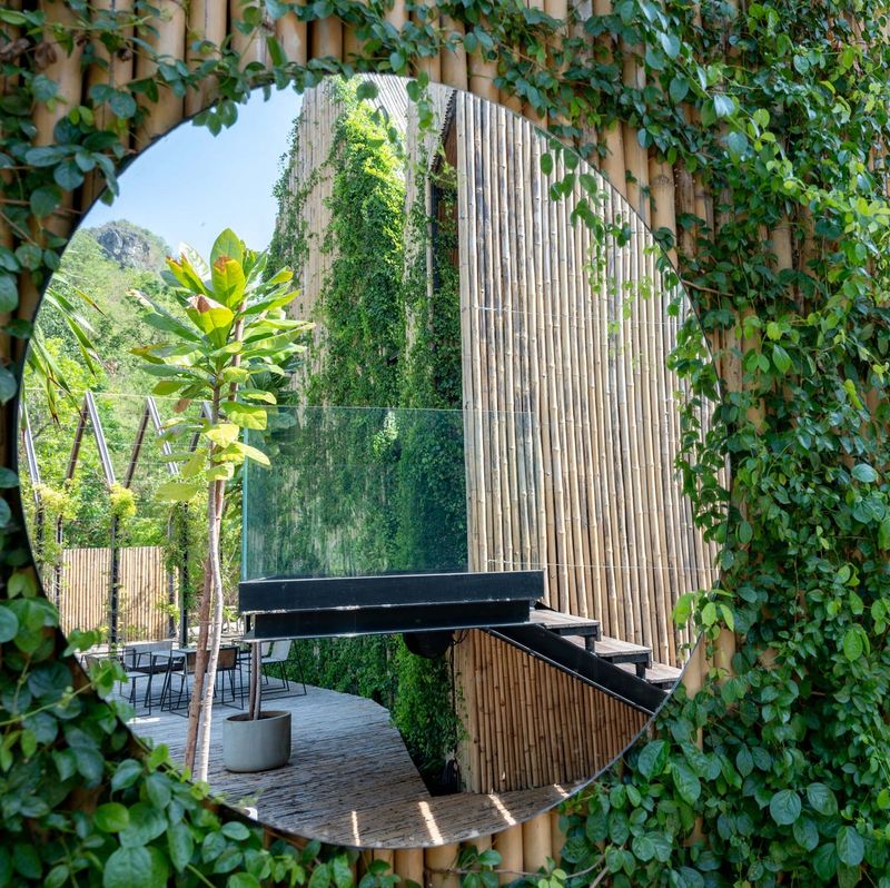 Hang Outdoor Mirrors