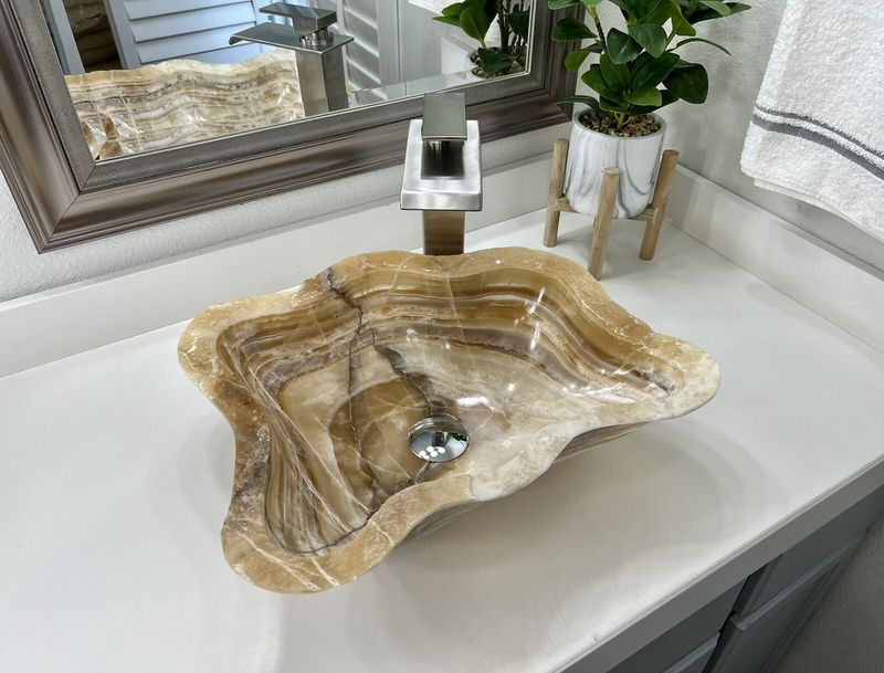 Conversation-Starting Sinks