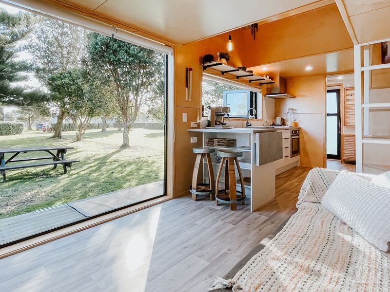Indoor-Outdoor Flow