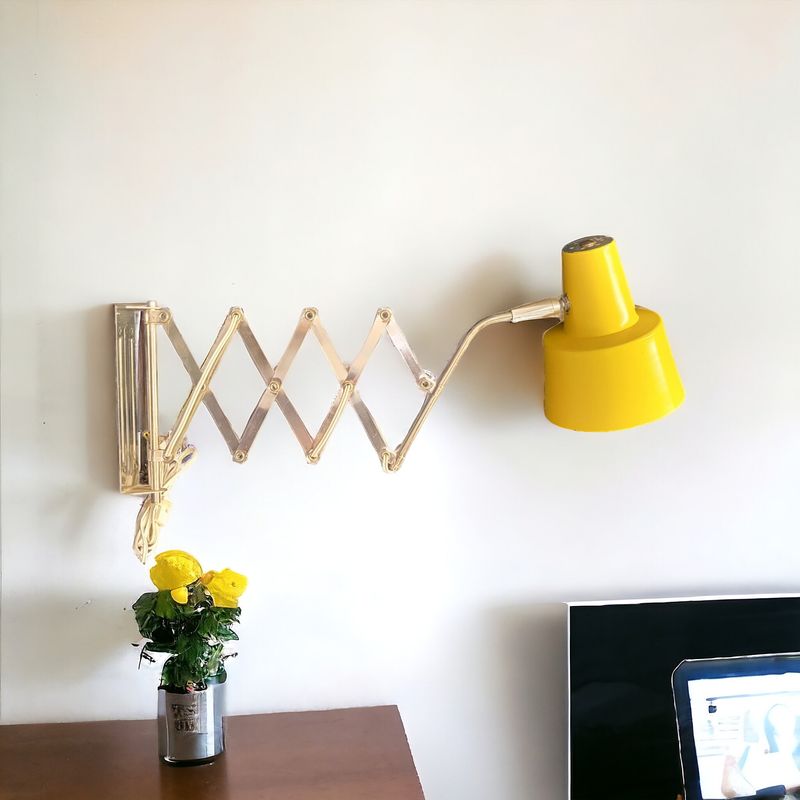 Accordion Metal Wall Lamp