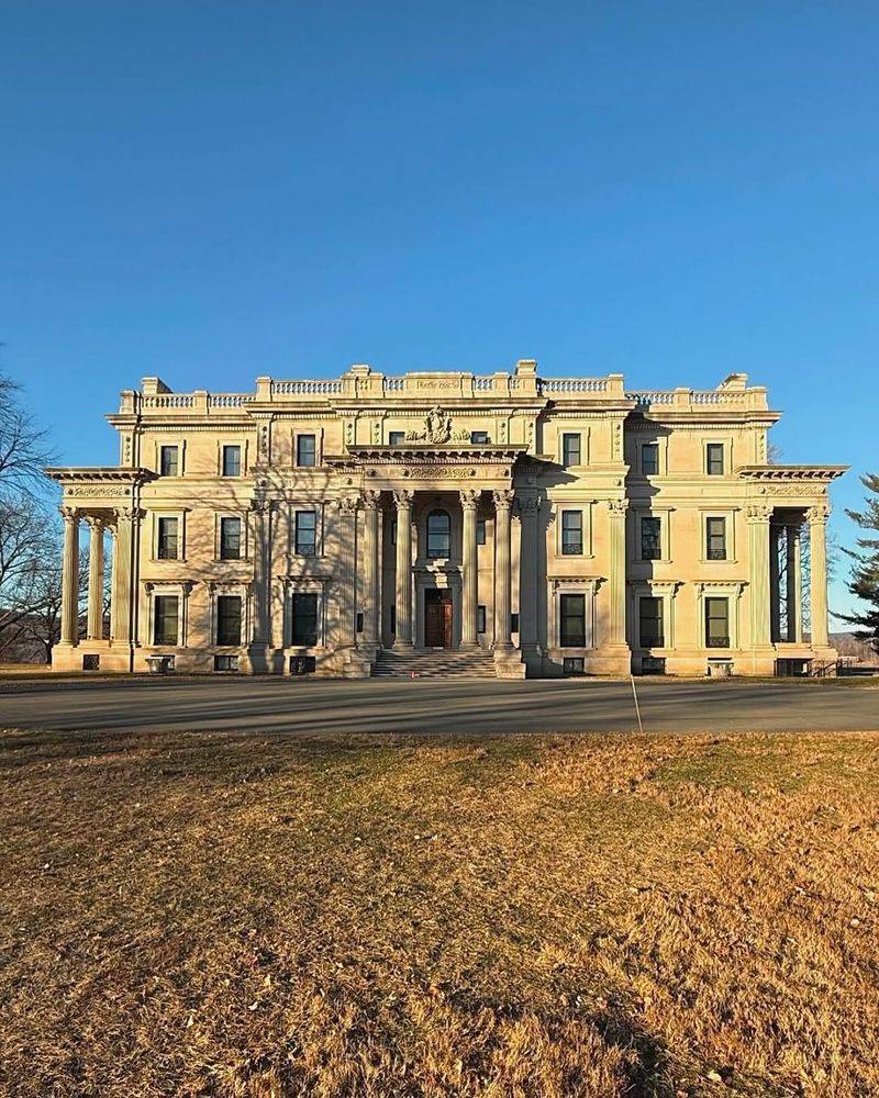 Vanderbilt Mansion