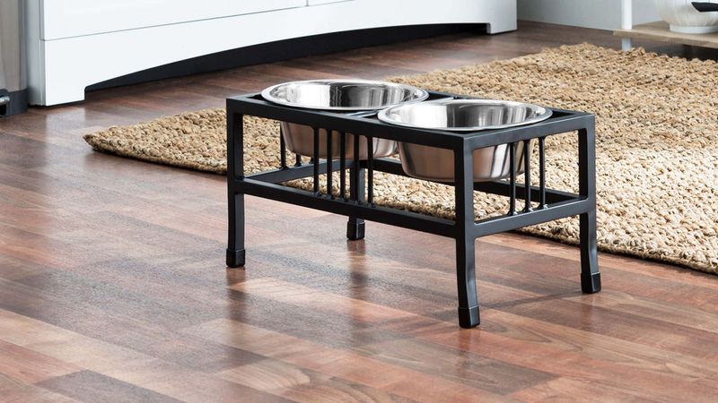Elevated pet bowls in marble or wood