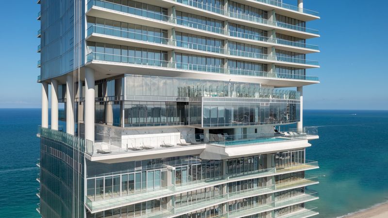 Luxury Condos With Ridiculous HOA Fees