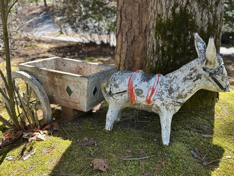 Old Garden Statues
