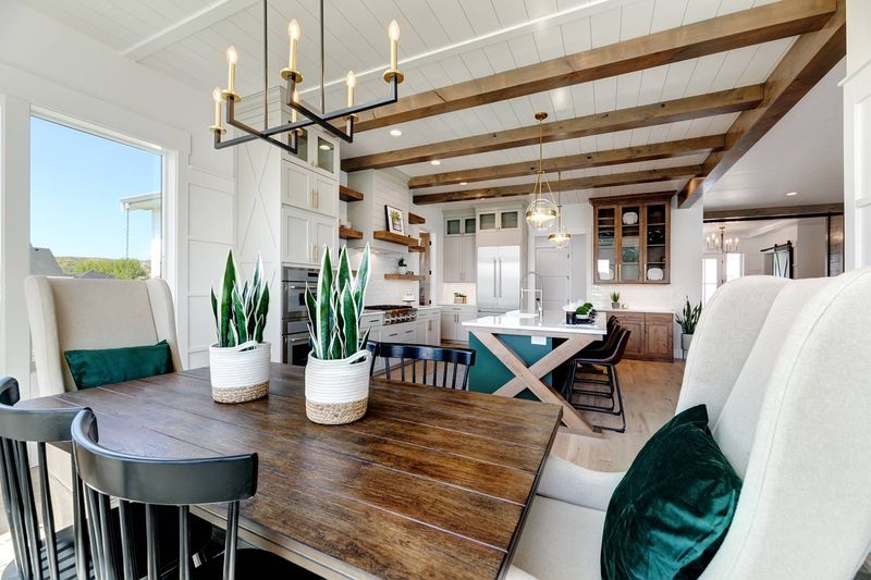 Farmhouse Chic Staying Power